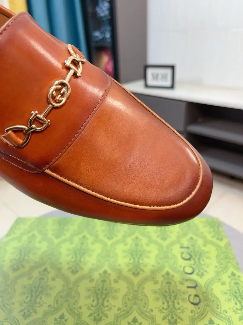 Men's shoes 💰500🌹🌹【GUCCI】The most popular classic Gucci leather shoes. Synchronized with the official website, the upper is made of Italian first-layer cowhide ➕cowhide lining, with unique brand and unique craftsmanship. Highlighting the hot style of the new year. Stop hesitating, stop wandering, get it now. Number: 38--44
